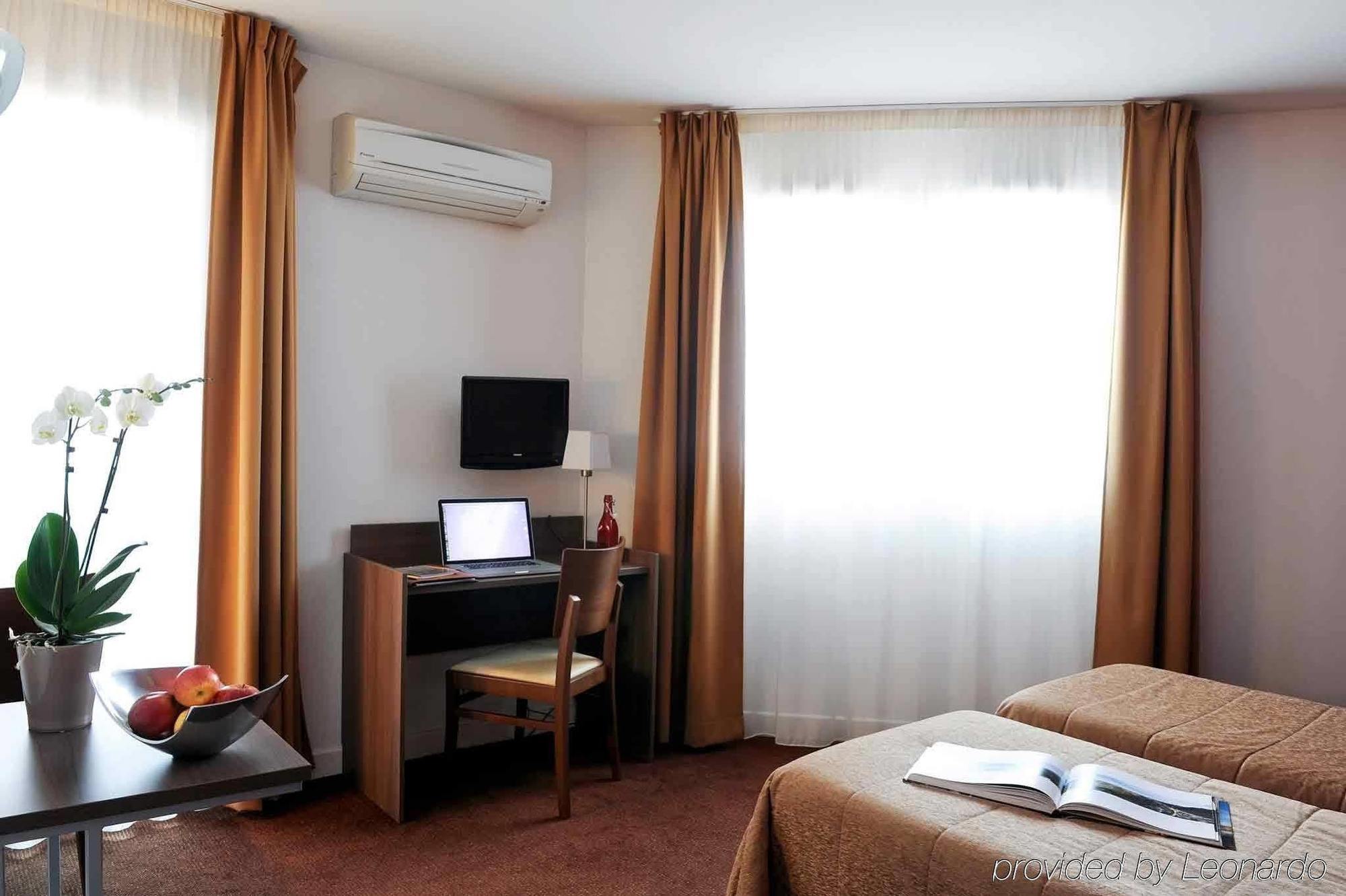 Appart-hotel & Golf Centre 3* Perpiñán